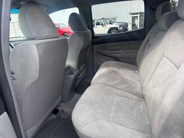 2011 Toyota Tacoma Base V6