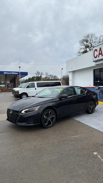 2025 Nissan Altima SR FWD