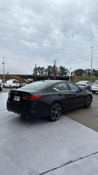 2025 Nissan Altima SR FWD