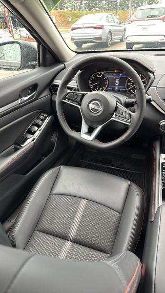 2025 Nissan Altima SR FWD