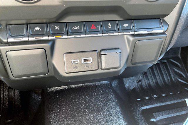 2024 Chevrolet Silverado 1500 2WD Regular Cab Long Bed WT