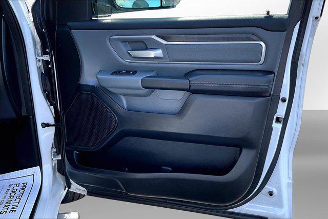 2023 Ram 1500 Big Horn Crew Cab 4x4 5'7" Box