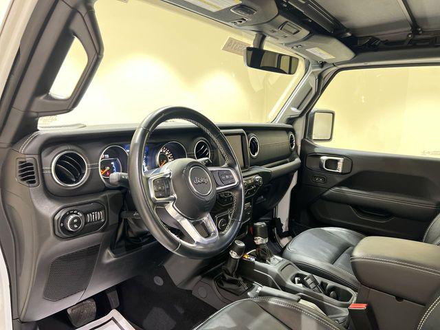2022 Jeep Gladiator Overland