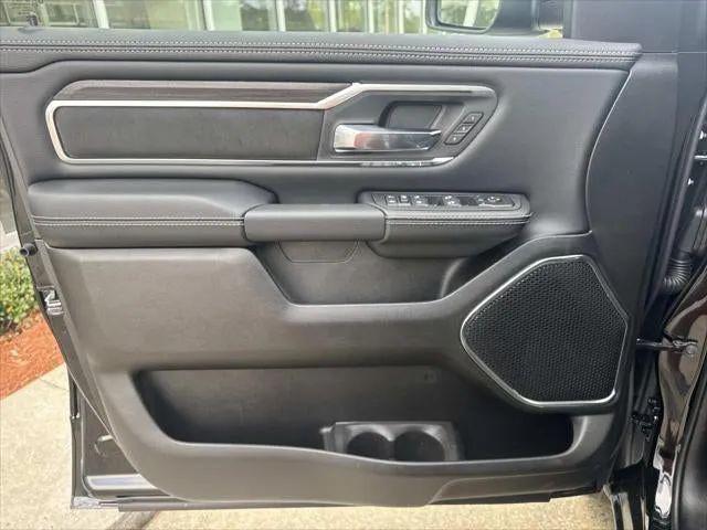 2026 Ram 1500 Laramie Crew Cab 4x4 5'7" Box