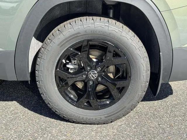 2026 Volkswagen Atlas Peak Edition