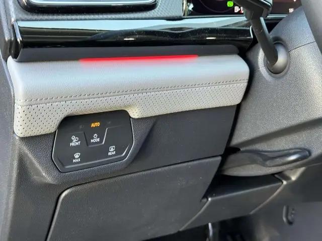 2026 Volkswagen Atlas Peak Edition