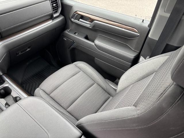 2023 Chevrolet Silverado 1500 4WD Crew Cab Short Bed RST