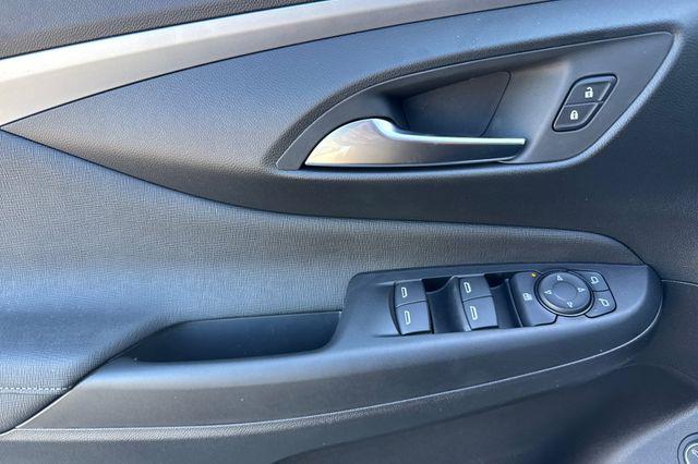 2026 Buick NV Preferred FWD