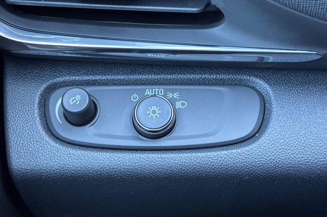 2026 Buick NV Preferred FWD
