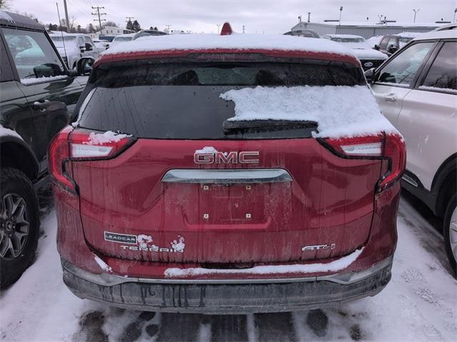 2023 GMC Terrain AWD AT4