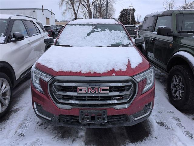 2023 GMC Terrain AWD AT4