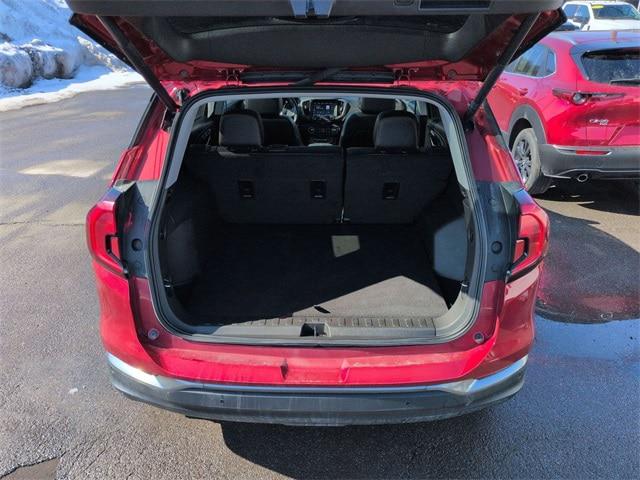 2023 GMC Terrain AWD AT4