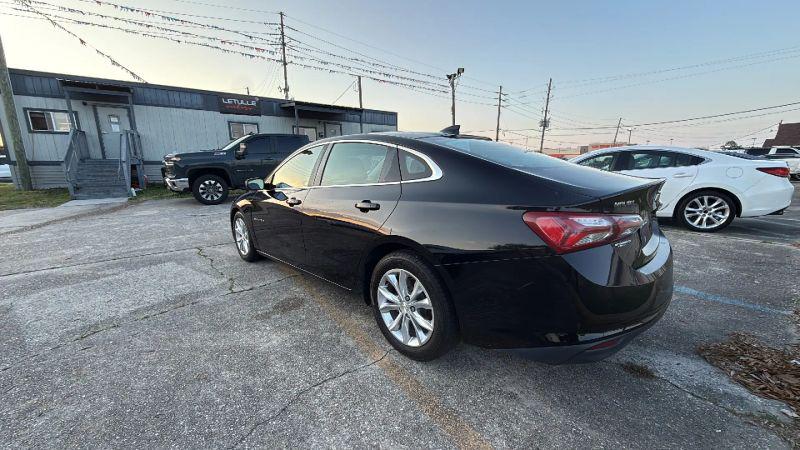 2021 Chevrolet Malibu FWD LT