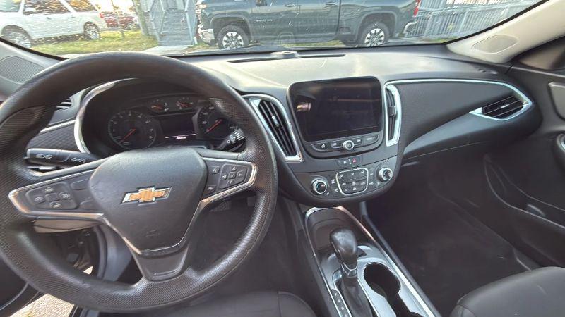 2021 Chevrolet Malibu FWD LT