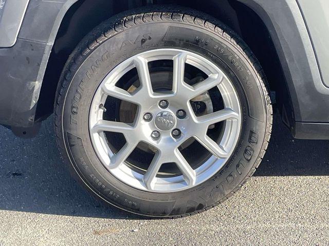 2020 Jeep Renegade Latitude FWD