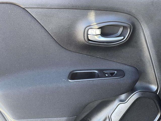 2020 Jeep Renegade Latitude FWD