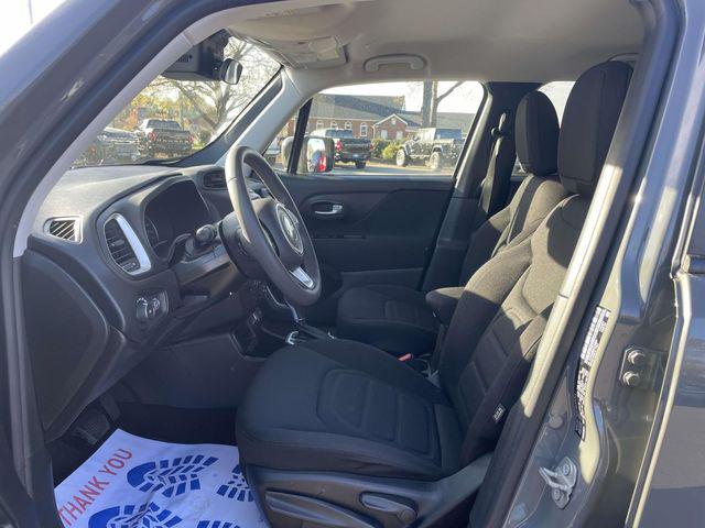2020 Jeep Renegade Latitude FWD