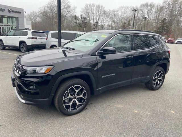 2026 Jeep Compass COMPASS LIMITED 4X4