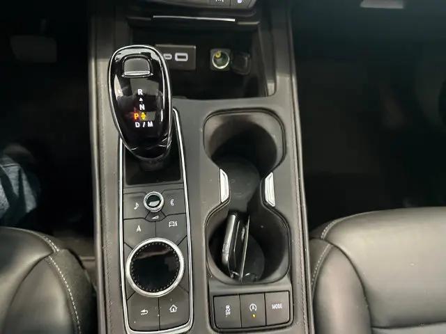 2025 Cadillac XT4 AWD Premium Luxury