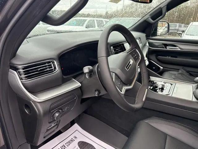 2026 Jeep Grand Wagoneer Upland 4x4