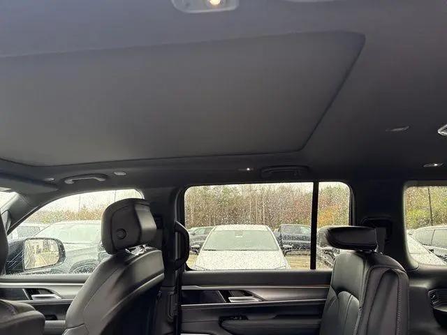 2026 Jeep Grand Wagoneer Upland 4x4