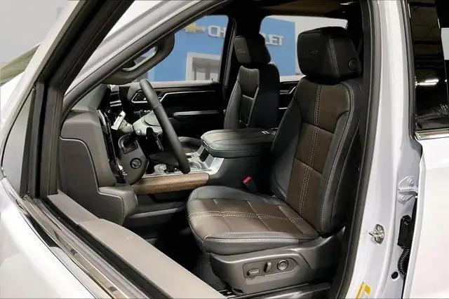 2026 Chevrolet Silverado 1500 4WD Crew Cab Short Bed High Country