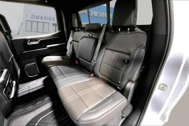 2026 Chevrolet Silverado 1500 4WD Crew Cab Short Bed High Country