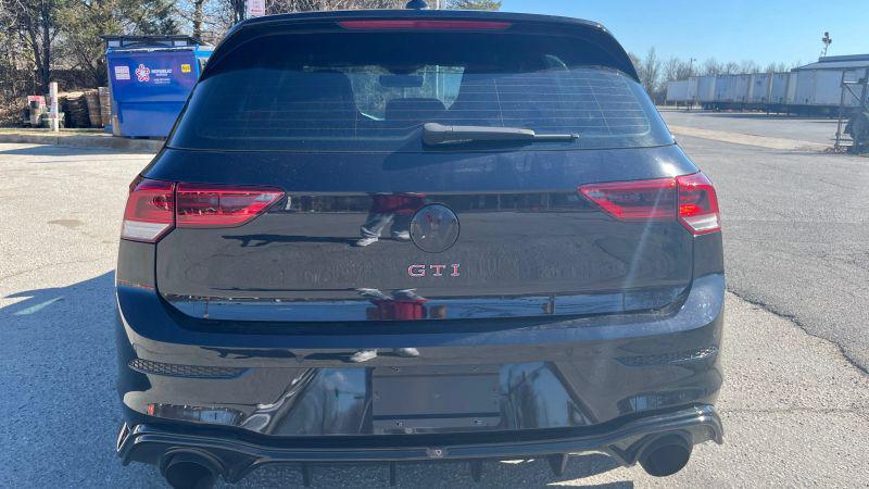 2022 Volkswagen Golf GTI 2.0T SE