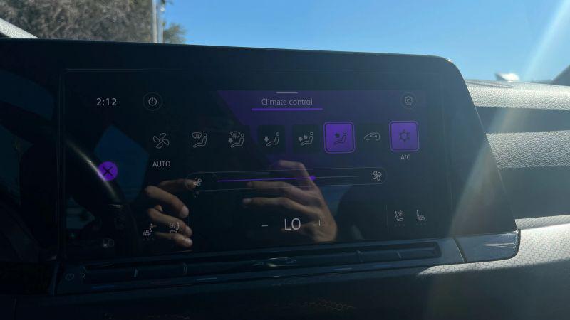2022 Volkswagen Golf GTI 2.0T SE
