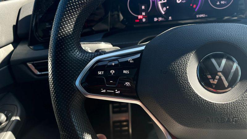 2022 Volkswagen Golf GTI 2.0T SE