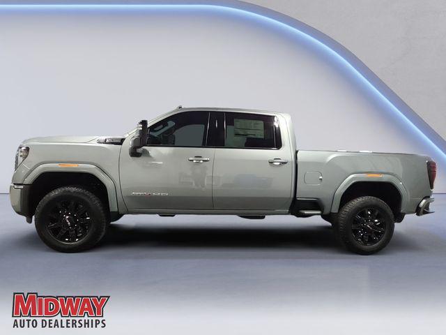 2026 GMC Sierra 2500HD Crew Cab, Standard Bed, AT4, 4WD