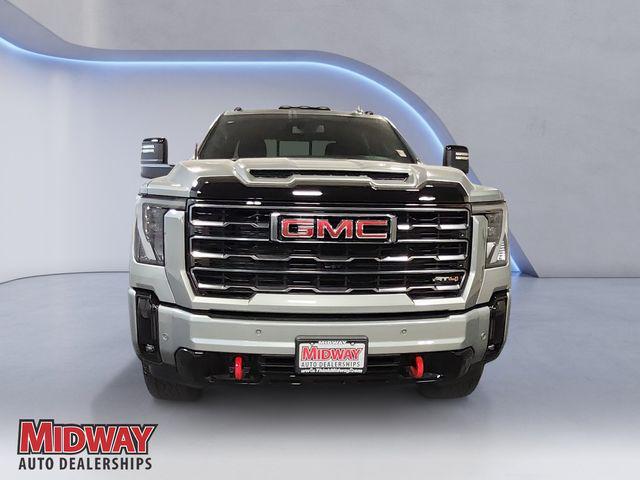 2026 GMC Sierra 2500HD Crew Cab, Standard Bed, AT4, 4WD