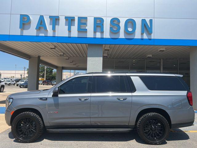 2022 GMC Yukon XL 4WD AT4