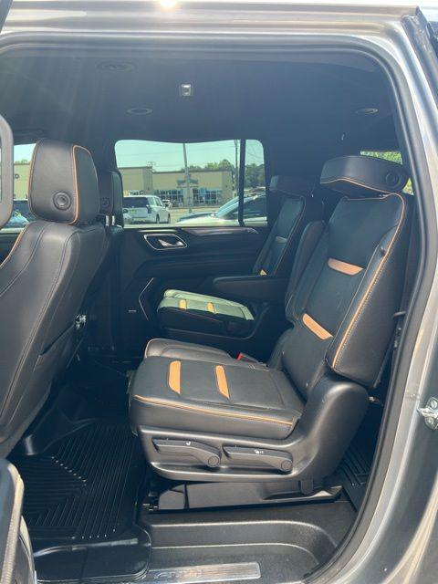 2022 GMC Yukon XL 4WD AT4