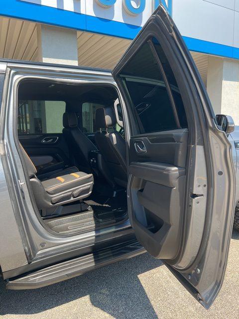 2022 GMC Yukon XL 4WD AT4