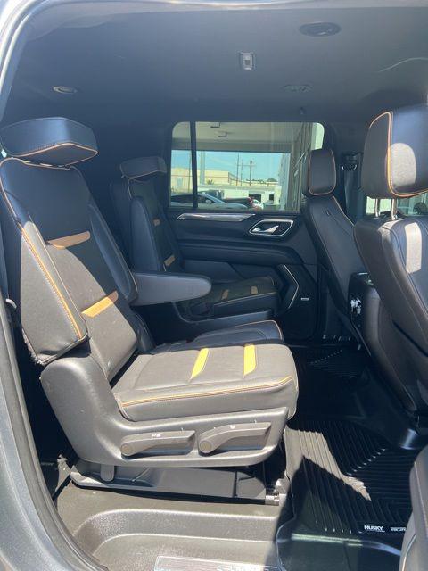 2022 GMC Yukon XL 4WD AT4