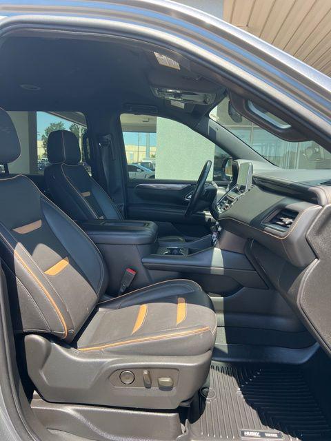 2022 GMC Yukon XL 4WD AT4