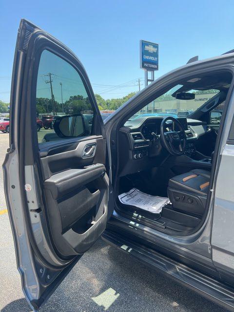 2022 GMC Yukon XL 4WD AT4