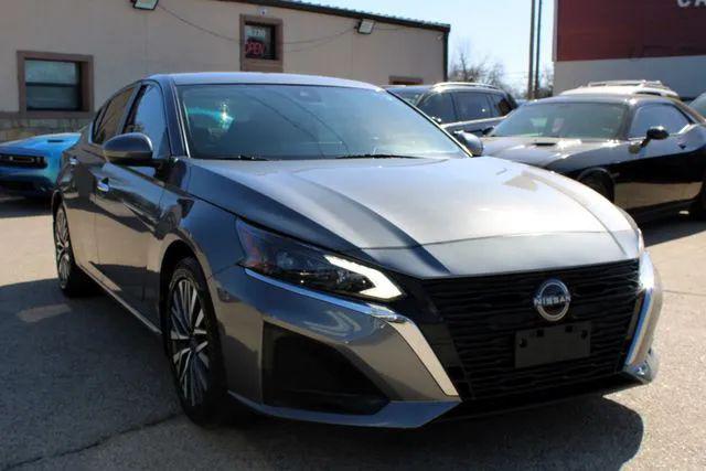 2023 Nissan Altima SV FWD for sale in Sachse, TX