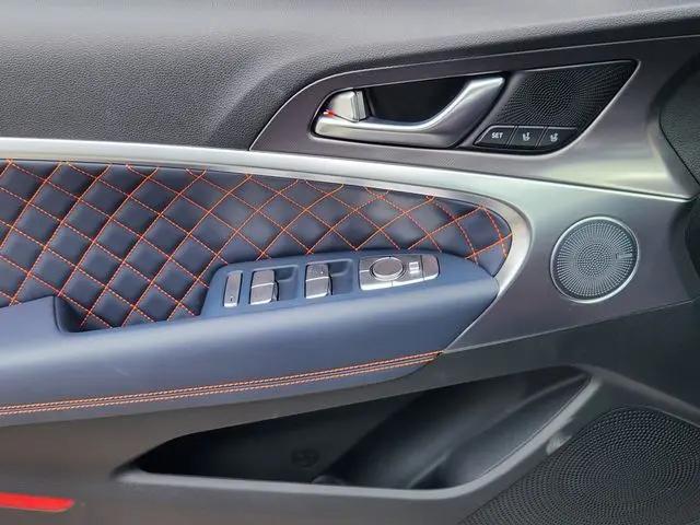 2026 Genesis G70 3.3T Prestige Graphite