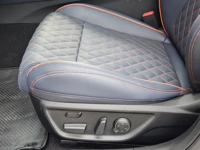 2026 Genesis G70 3.3T Prestige Graphite