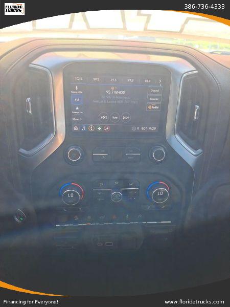 2021 Chevrolet Silverado 1500 4WD Crew Cab Short Bed LT