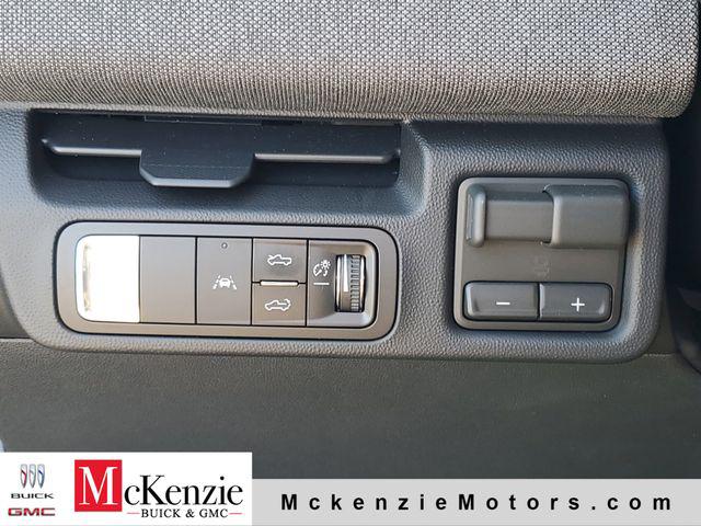 2026 GMC Sierra Standard Range Elevation