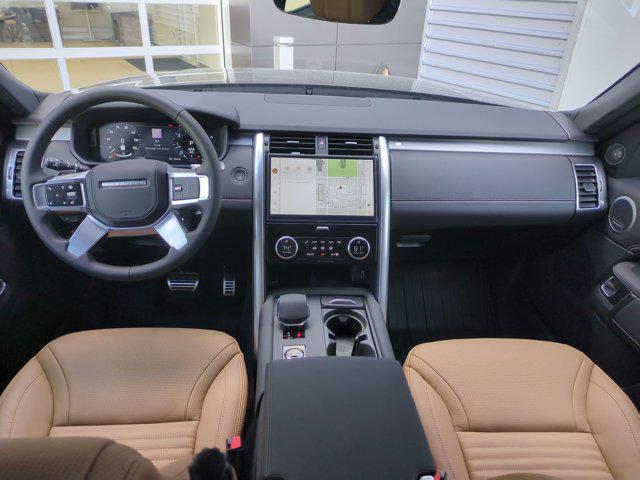 2026 Land Rover Discovery Dynamic SE