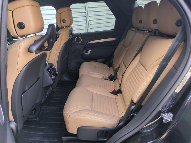 2026 Land Rover Discovery Dynamic SE