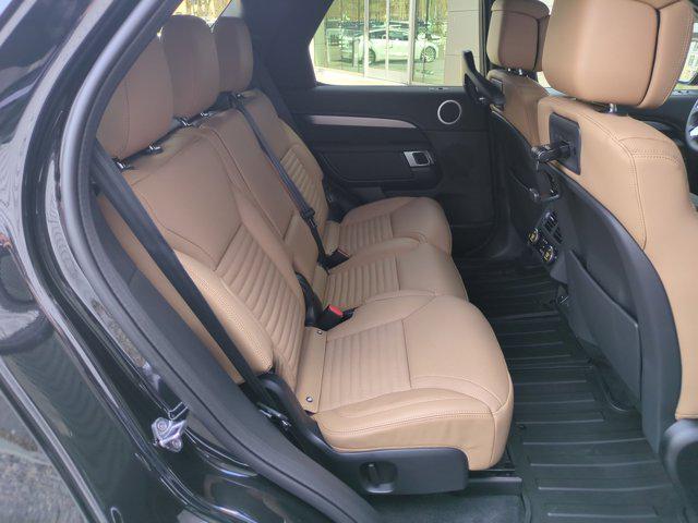 2026 Land Rover Discovery Dynamic SE