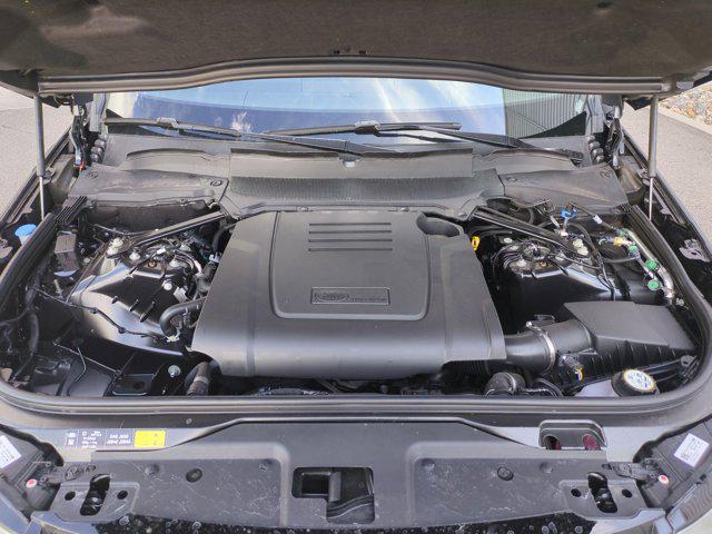2026 Land Rover Discovery Dynamic SE