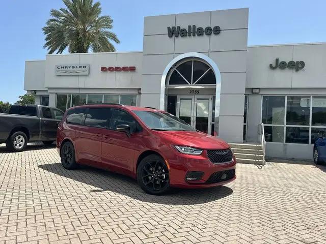 2026 Chrysler Pacifica Select for sale in Stuart, FL