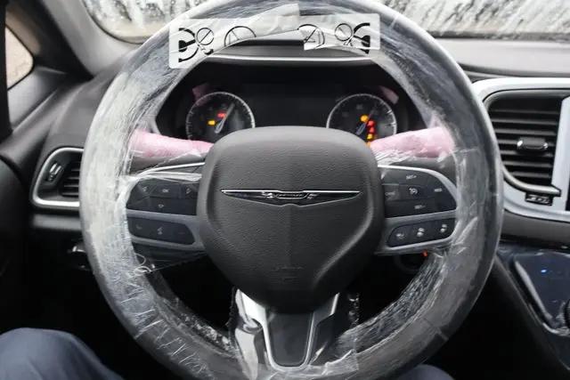 2026 Chrysler Voyager LX