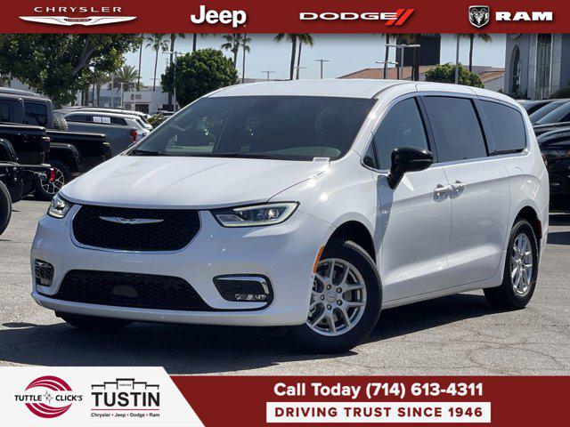 2026 Chrysler Pacifica Select for sale in Tustin, CA